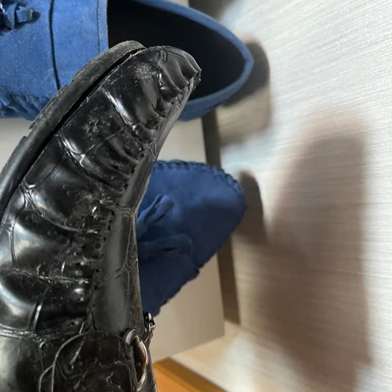 Satın Aldığım Tüm Ayakkabılarda Açılma Ve Firma Tarafından Olumsuz Yaklaşım