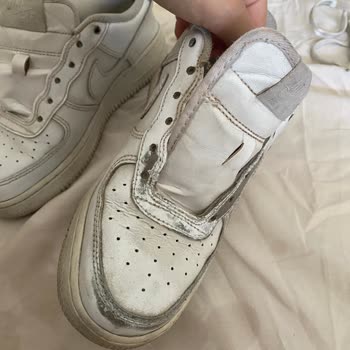 Nike Ayakkabıda Malzeme Kalitesi Sorunu Ve Orijinallik Şüphesi