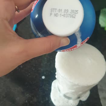 Son Kullanma Tarihi Geçmemiş Kefirde Anormal Köpürme Ve Kötü Koku