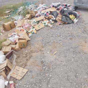 Zirve Ülker Şubesinde Teslimat Ve Depolama Skandalı Mağduriyet Yaşadık