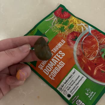 Knorr Çorbasında Yabancı Maddeyle Karşılaştım, Açıklama Bekliyorum