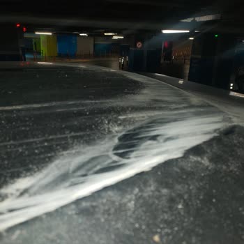Otoparkta Yetersiz Uyarı Nedeniyle Araçta Maddi Hasar Ve İlgisiz Müşteri Hizmetleri