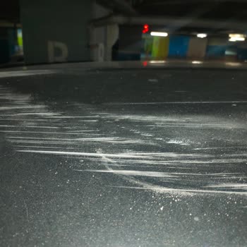 Otoparkta Yetersiz Uyarı Nedeniyle Araçta Maddi Hasar Ve İlgisiz Müşteri Hizmetleri