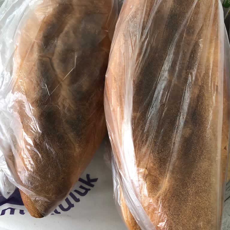 Sürekli Yanık Ekmek Gönderilmesi Ve Yetersiz Müşteri Hizmeti