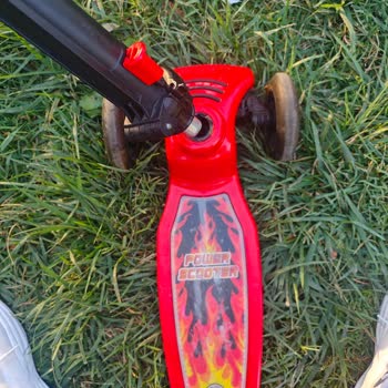 Pilsan Power Scooter’ın Direksiyonu Aniden Kırıldı, Güvenlik Endişesi Yaşadık