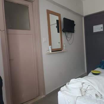 Kuşadası Soleil Hotel’de Hijyen Sorunları Ve Tatilbudur’dan Yetersiz Destek Nedeniyle Mağduriyet