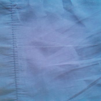 Yeni Alınan Pantolon-Gömlek Takımı İlk Yıkamada Soldu, Mağaza Çözüm Sunmadı