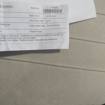 İlk Yıkamada Renk Solması Ve Çözüm Sunulmayan Pantolonlar