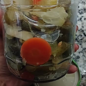 A101 Galle Karışık Turşudan Cam Parçası Çıktı!