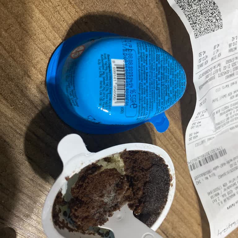 Küflü Ozmo Cool Egg Ürünü Çocuk Sağlığını Tehdit Ediyor