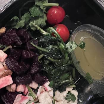 Aldığım Salata Çürük Ve Kokmuş Çıktı, Para İadesi Talep Ediyorum