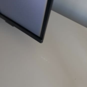 Sıfır Diye Aldığım TV Kırık Ve Kullanılmış Çıktı, İade Talebim Sonuçsuz Kaldı