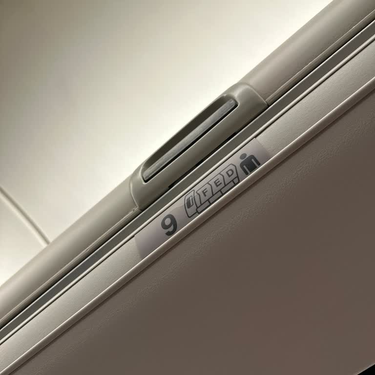 Anadolu Jet Koltuk Değişikliği Yüzünden Ailemle Ayrı Oturmak Zorunda Kaldık