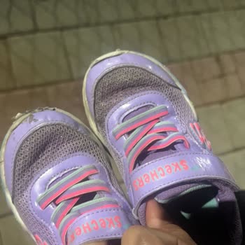 Skechers Çocuk Ayakkabısı Kısa Sürede Paramparça Oldu, İade Talebim Reddedildi