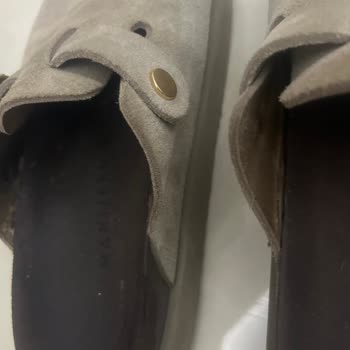 Kısa Sürede Açılan Terlik Ve Yetersiz Müşteri Hizmeti