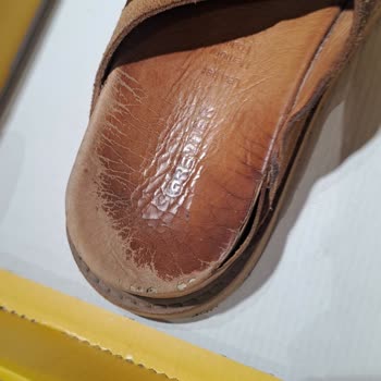 Greyder Terliğim 2 Ayda Yırtıldı, Mağaza Çözüm Sunmadı