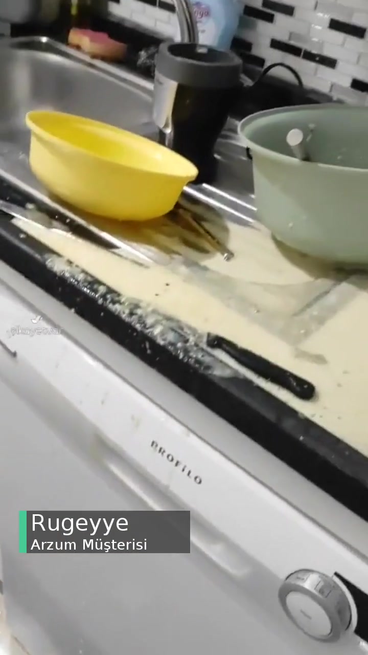 Arzum Ürün Sıkışıp Patladı videonun kapak resmi