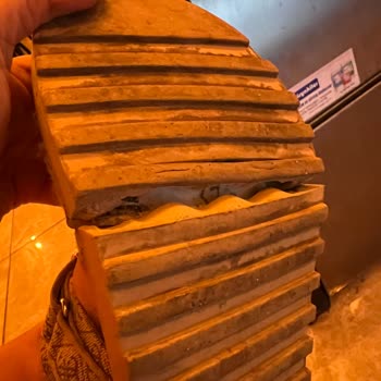 Aldığım Sandaletlerin Tabanları Kısa Sürede Kırıldı