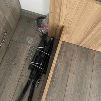 Eksik Ve Hatalı Parçalar Nedeniyle Karyola Kurulumu Bir Türlü Yapılamadı