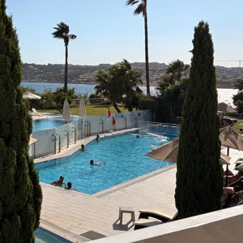 Yanıltıcı Otel Görselleri Ve İade Edilmeyen Cezai Bedel Mağduriyeti