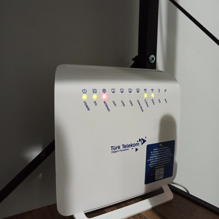 Sık Tekrarlanan İnternet Kesintileri Nedeniyle Mağduriyet Ve Ücret İadesi Talebi