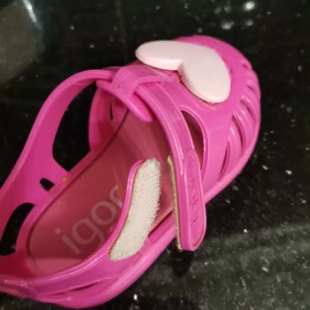 Igor Ayakkabı Kısa Sürede Kullanılamaz Hale Gelen Çocuk Sandaleti Hayal Kırıklığı Yarattı