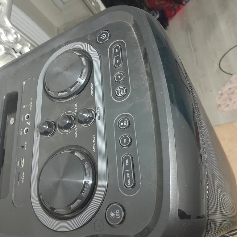 Aldığım Ses Bombası İlk Günden Bozuk Çıktı, Tamir Veya Değişim İstiyorum