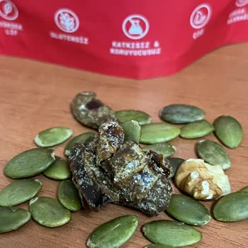 Son Kullanma Tarihi Geçmemiş Üründe Bozuk Hurmalar Ve Hayal Kırıklığı