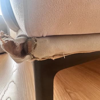 Teslimatta Hasarlı Koltuk Ve İki Haftadır Çözülmeyen Mağduriyet