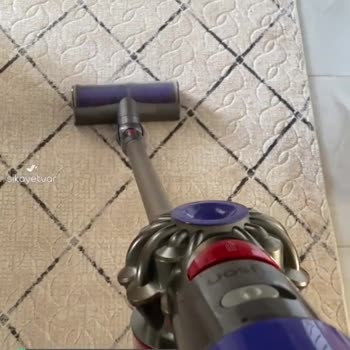 Dyson V8 Güç Kesiyor