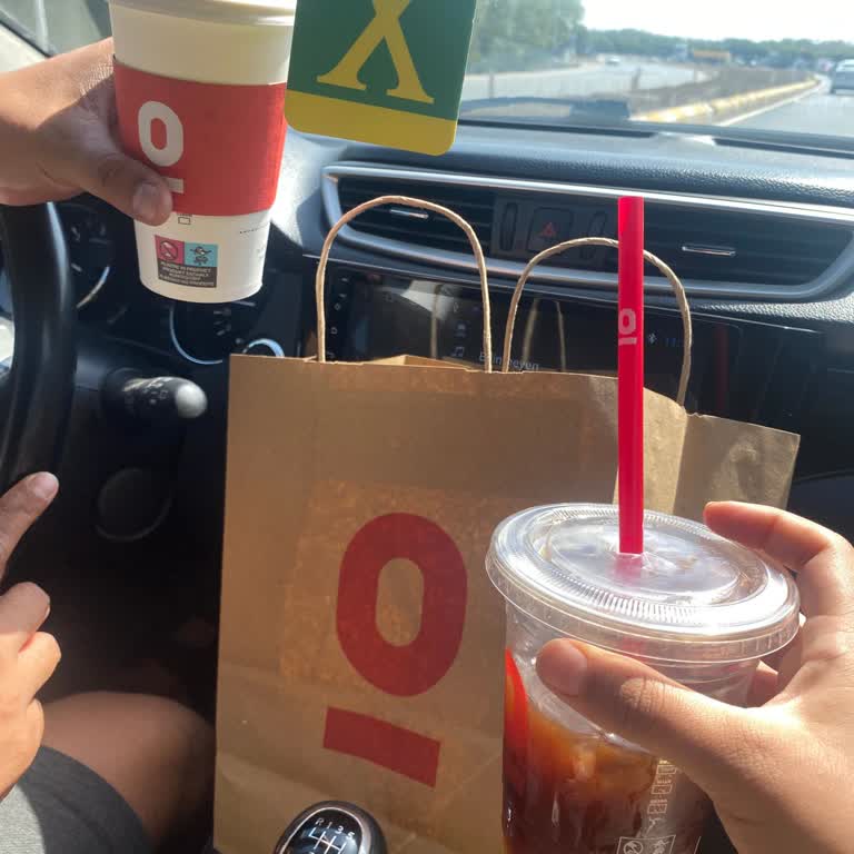 Espressolab Nefes Orman Şubesinde Eksik Para Üstü Ve Bayat Kahve Deneyimi