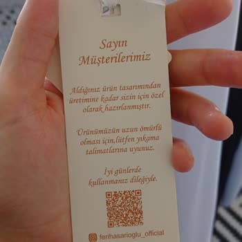 Aldığım Abiyede Lekeler Ve Dikiş Hatası, Mağduriyet Yaşadım