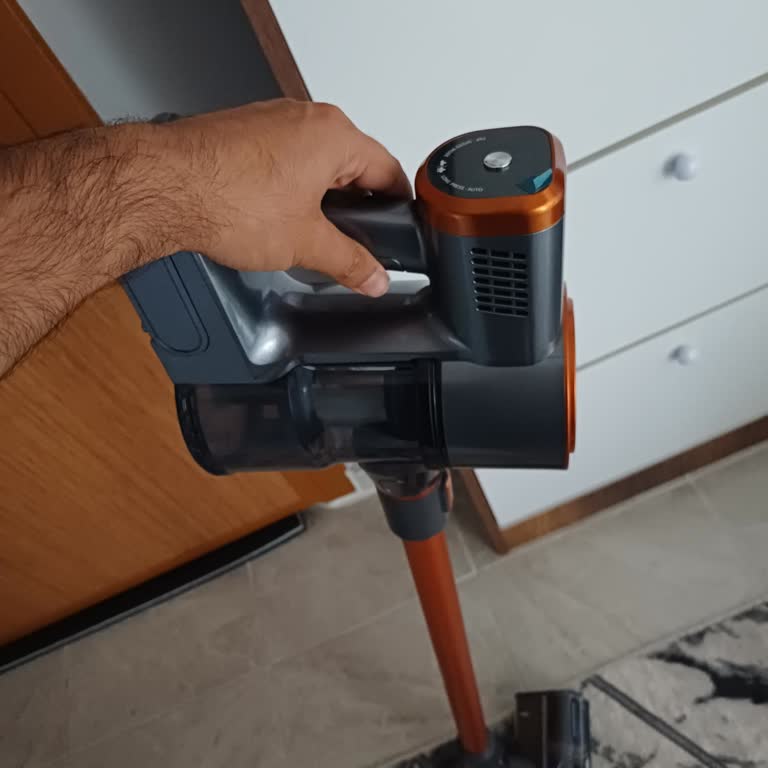 Fakir Süpürge Bataryası Garantili Olmasına Rağmen Arızalandı