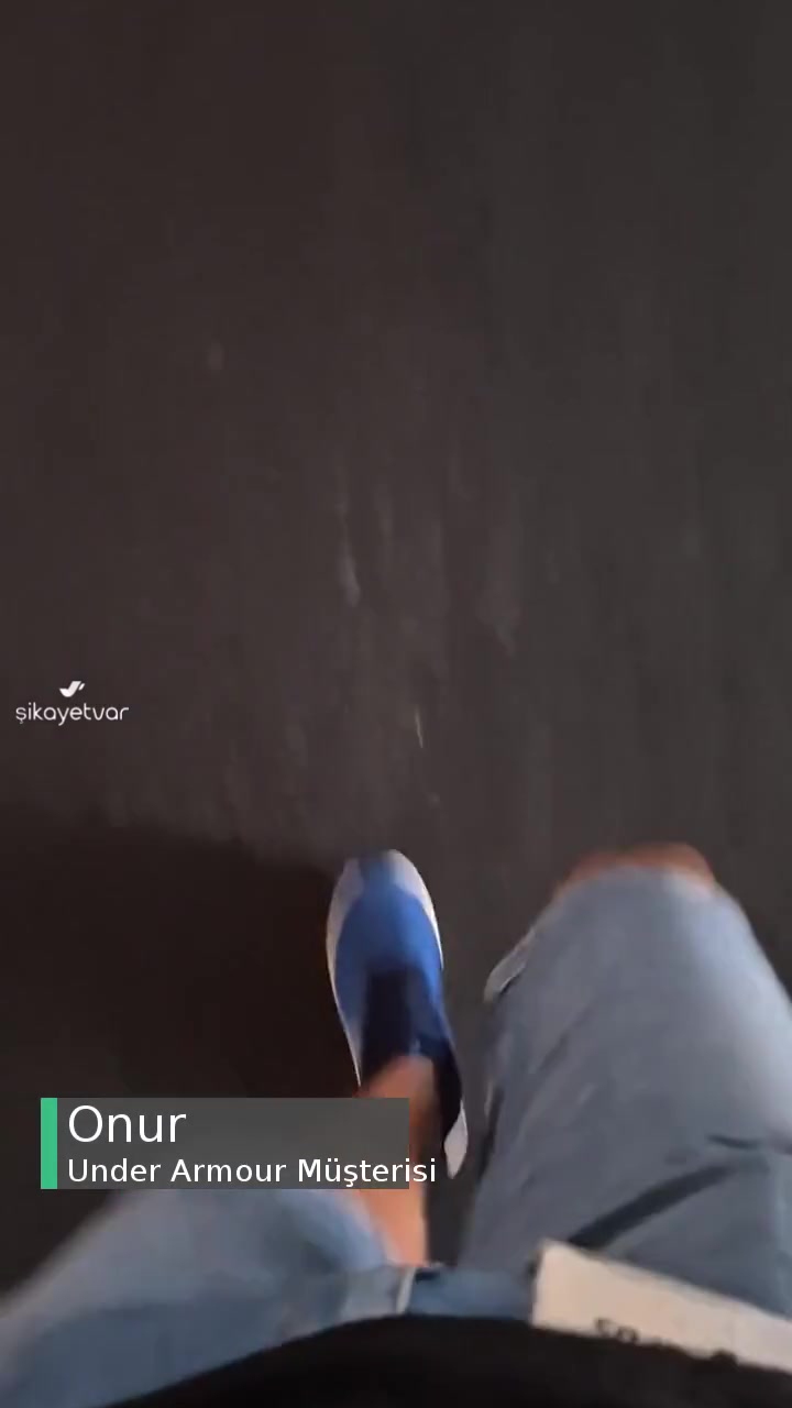 Under Armour Ayakkabı Gıcırtı Yapıyor videonun kapak resmi