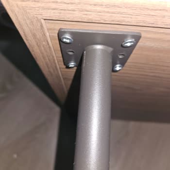 Yüksek Fiyat, Düşük Kalite: Sehpa Montajında Hayal Kırıklığı