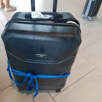 Yeni Verilen Bagajım Kısa Sürede Hasar Gördü, Çözüm Bekliyorum