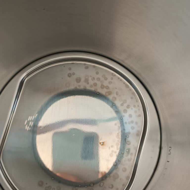 Çay Makinesi Beşinci Kullanımda Paslandı, Değişim Talebim Karşılanmadı