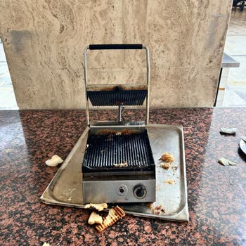 A Disappointing Hotel Stay- Indifferent Staff and Poor Service