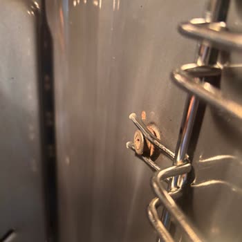 Beko Fırında Paslanma Ve Kötü Koku Sağlığımızı Tehdit Ediyor