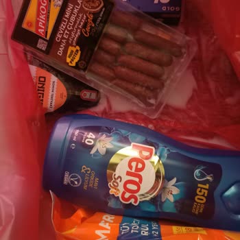 Yemeksepeti Market Siparişimde Deterjan ve Yumuşatıcı Diğer Ürünlere Bulaştı