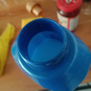 Yemeksepeti Market Siparişimde Deterjan ve Yumuşatıcı Diğer Ürünlere Bulaştı