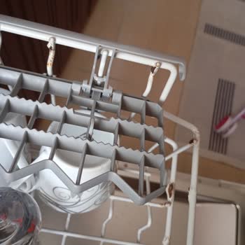 Bosch Bulaşık Makinesi Sepetleri Paslandı, Sağlık Riski Oluştu!