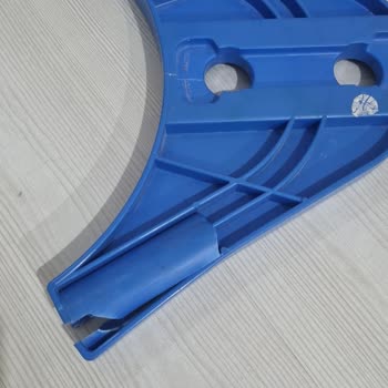 Pilsan Salıncağın Bağlantı Aparatları Kırıldı, Yedek Parça Bulunamıyor