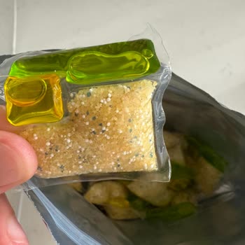 Renax Bulaşık Tableti Eşyalarımda Matlaşma Ve Çizilmelere Yol Açtı