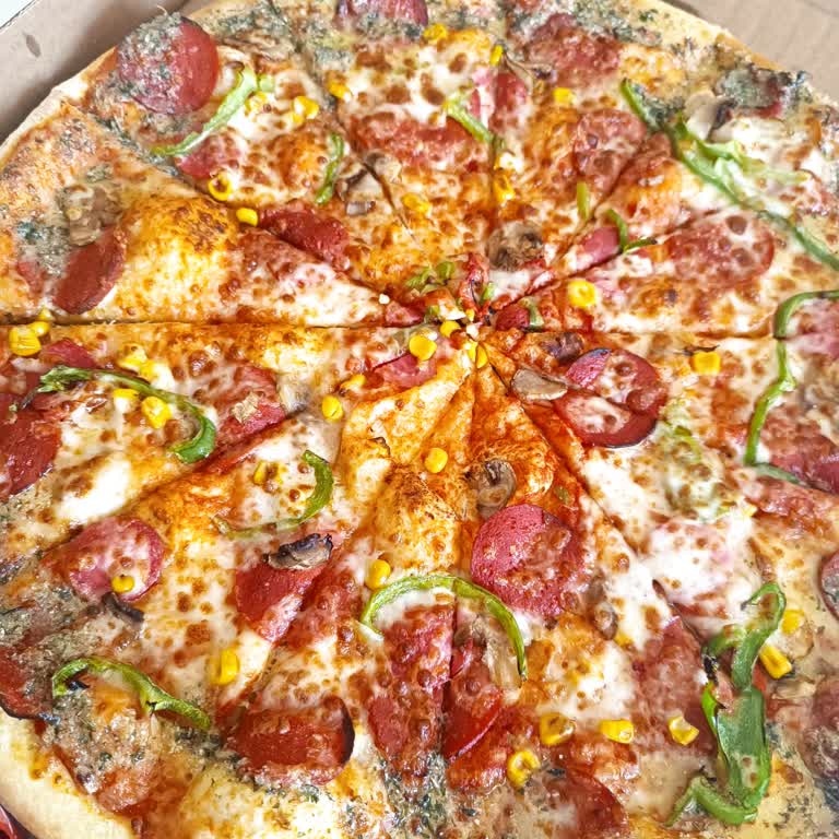 Yemek Sepeti Sent Me a Poor Quality Pizza and Refused a Refund