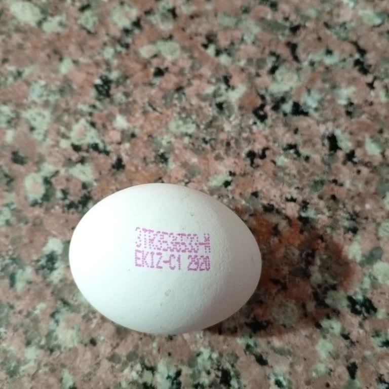 Onur Market'ten Alınan Bozuk Yumurtalar Bebeğimin Sağlığını Tehlikeye Attı