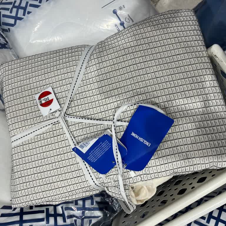 Yanlış Fiyatlandırma Ve Saygısız Çalışanlar Nedeniyle Mağduriyet Yaşadım