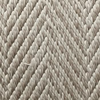 Kısa Sürede Tüylenen Ve Sökülen Halı Hayal Kırıklığı Yarattı