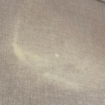 Bitkisel Temizleyici Koltuğumu Mahvetti, Zararım Karşılanmalı!