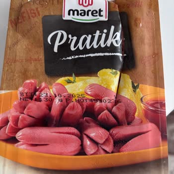 Taze Olması Gereken Sosis Bozuk Ve Kötü Kokulu Çıktı